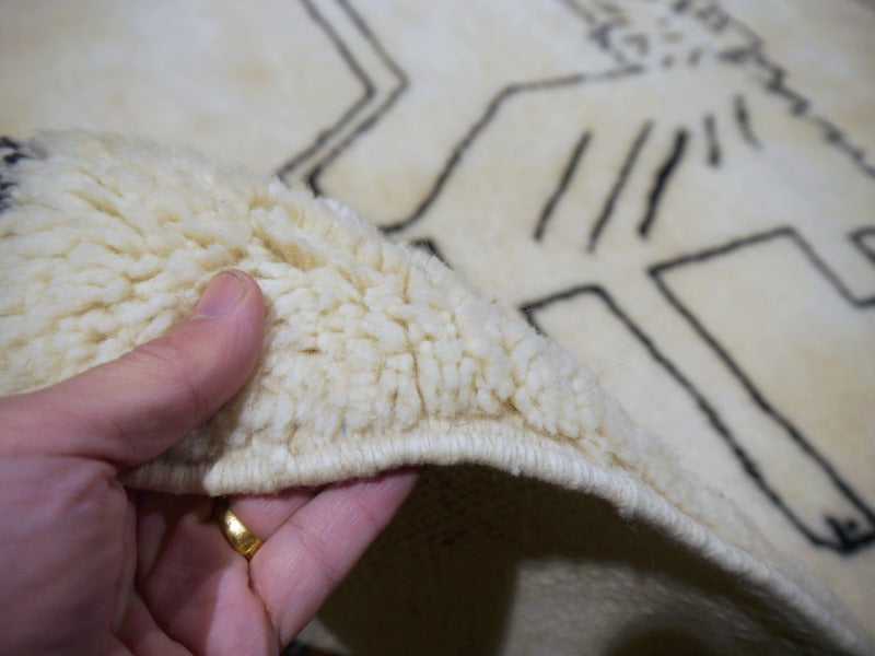 Beni Ourain Mrirt lion rug, in room setting