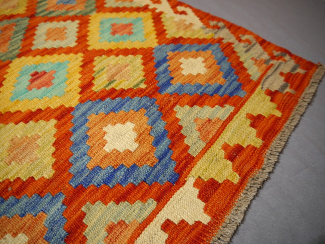 15990 Kilim rug 4.6 x 3.4 ft hand woven wool