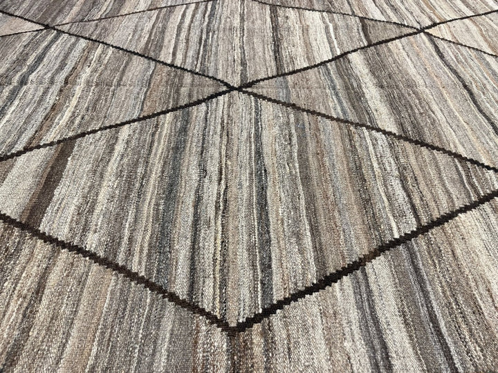 Kilim Rug 6.9 x 4.3 ft neutral hand-woven flatweave