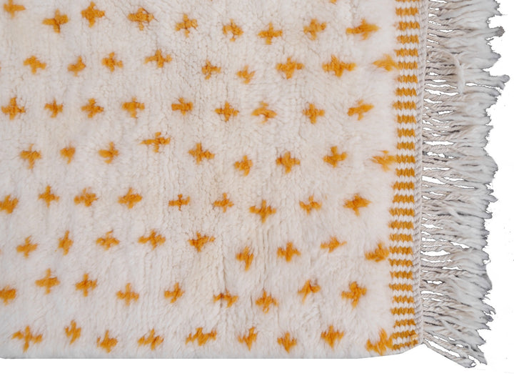 Sabah Berber rug — corner and fringe detail