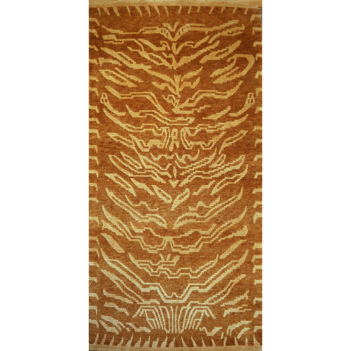 Tibetan rug Tiger silk and wool in colors sand and cashew, hand-knotted&nbsp;6 x 3 ft, Item no. 16078