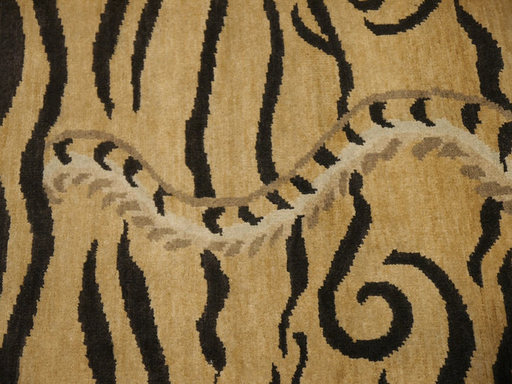 Tiger Rug 6.3 x 3.5 ft hand-knotted - Djoharian Collection