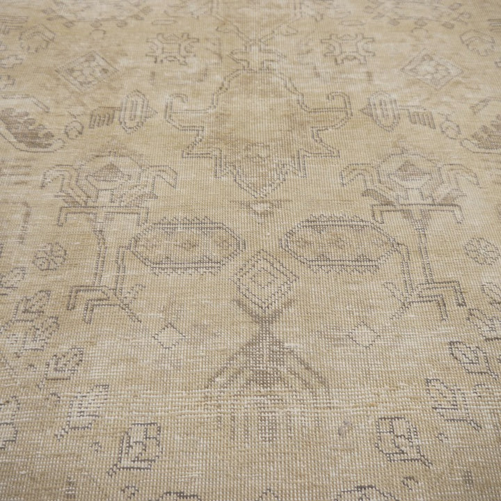 Vintage Persian Rug 9.0 x 6.5 ft – Hand-Knotted Muted Elegance