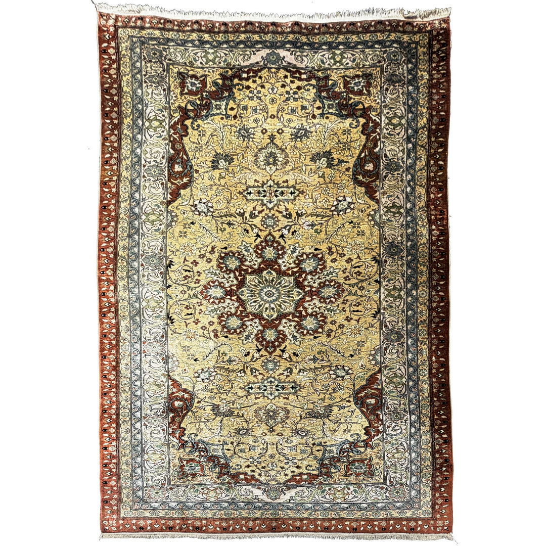 Tappeto in seta Hereke Medaglione Oro 170 × 122 cm | 16600