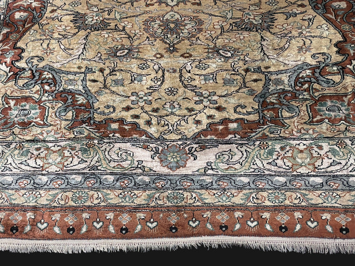 Tappeto in seta Hereke Medaglione Oro 170 × 122 cm | 16600