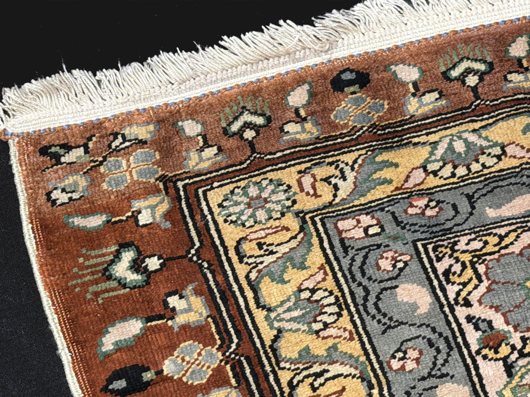 Tappeto in seta Hereke Medaglione Oro 170 × 122 cm | 16600