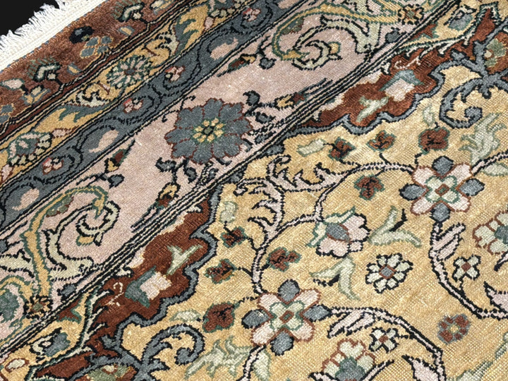 Tappeto in seta Hereke Medaglione Oro 170 × 122 cm | 16600