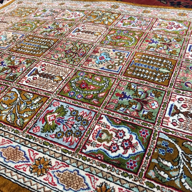 Qum pure silk rug - collectors item. Pile hand-knotted 100% pure natural mulberry silk. New, Excellent. Knot density: 650 kpsi. 15041 Djoharian Collection
