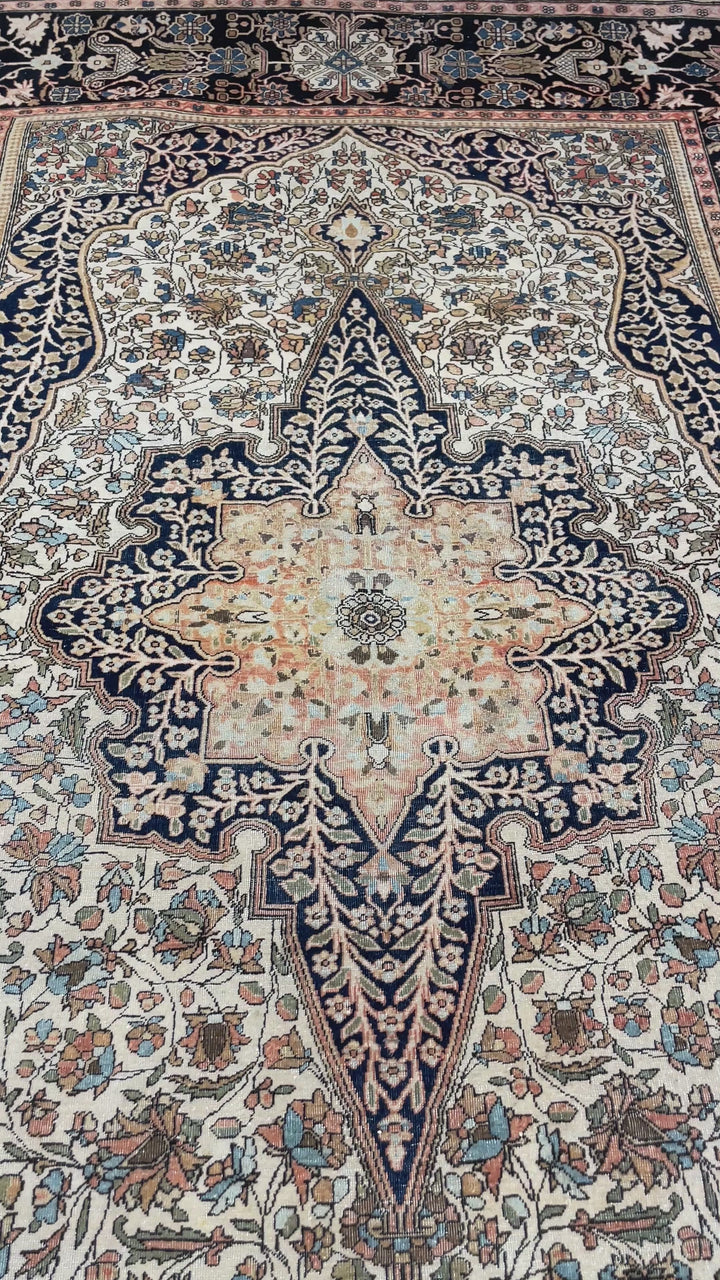 Mohtasham Kashan antique fine rug 1870 - 1880