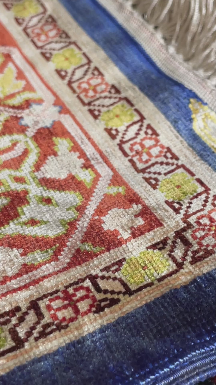 16452 Hereke Silk Rug signed 3 x 2 ft original Turkish carpet