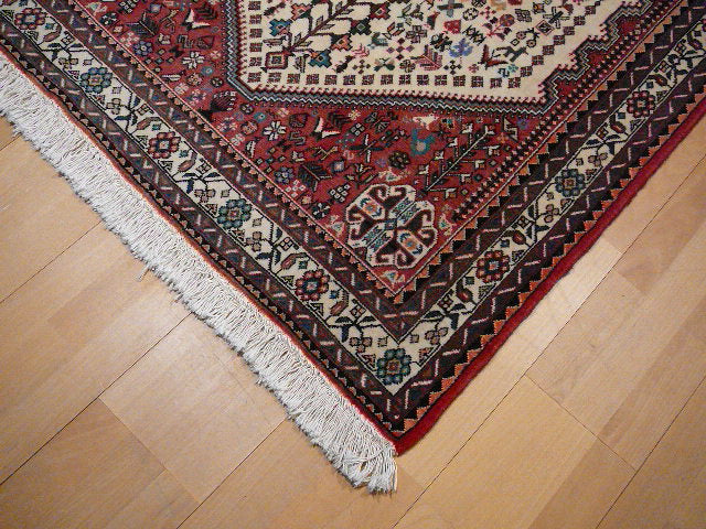 Abadeh rug hand knotted wool 5.1 x 3.3 ft / 155 x 100 cm