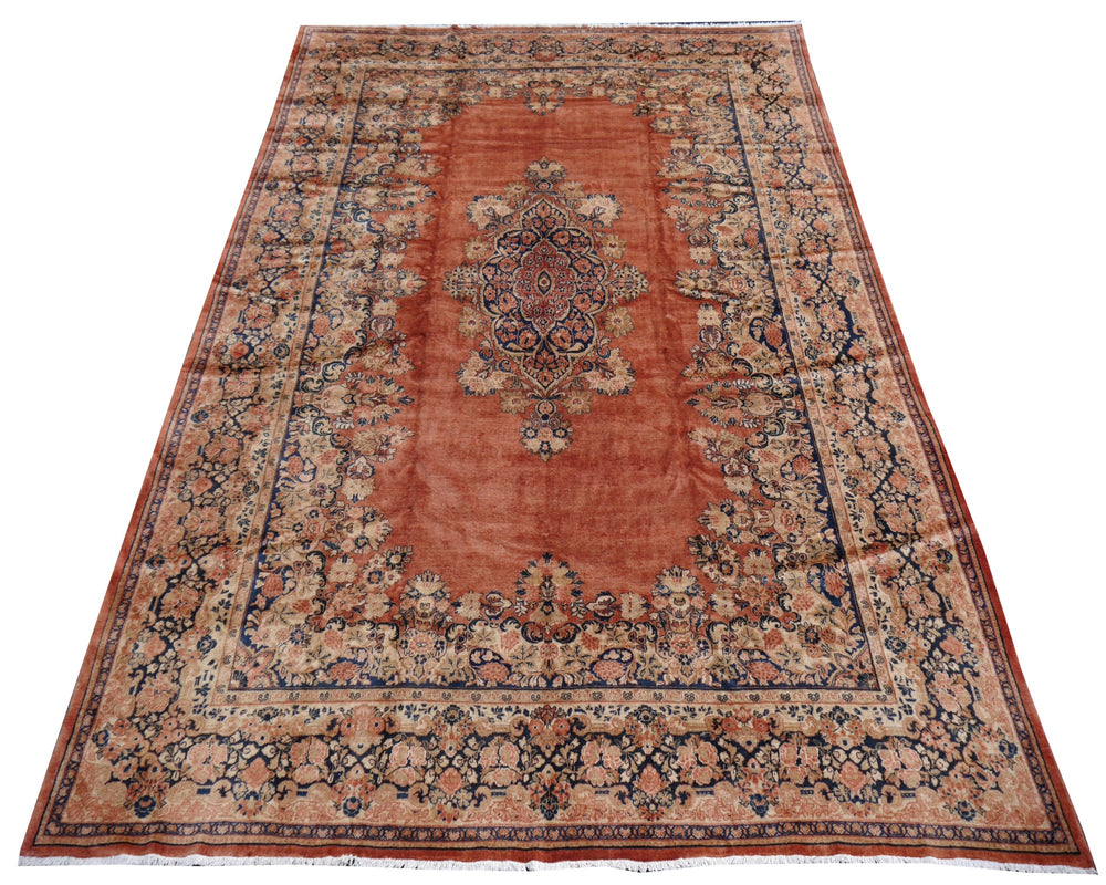 Mahal Persian Rug Oversized semi antique 18 x 13 ft 15053 (17.7 x 12.5 ft) Design: Traditional Mahal Sultanabad, Persian Oriental Rug
Mahal Persian Sarouk rug. Beautiful Sarouk in excellent condition. Good full pile condition, vibrant colors. Great area rug for a living or dining room, bedroom, entry or office.