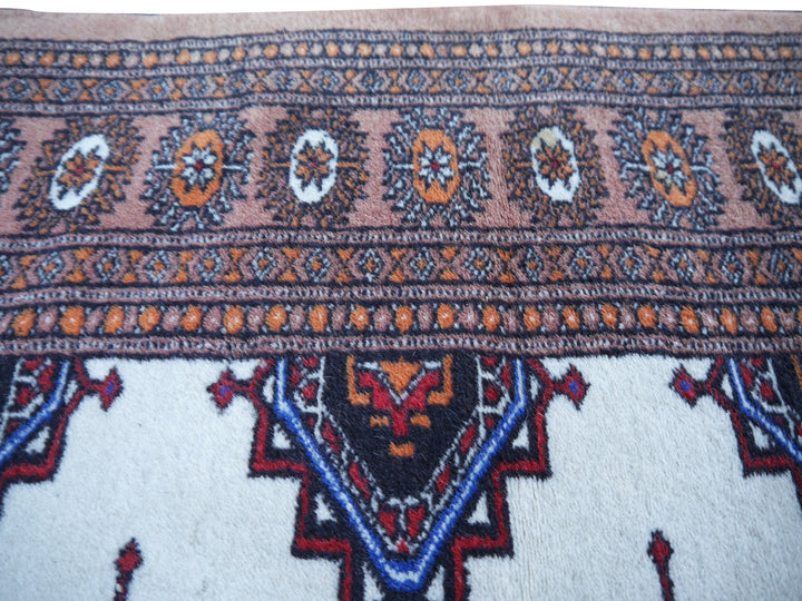 Bokhara vintage rug 5.3 x 3.2 ft - 156 x 95 cm