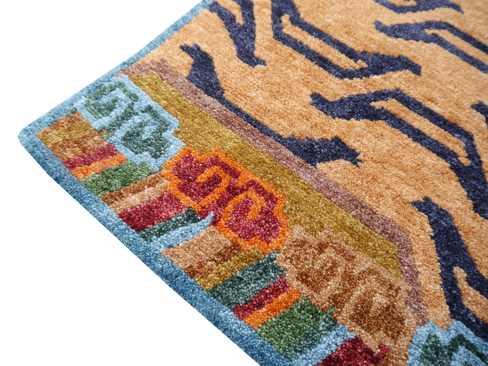 洋書 The Tiger Rugs of Tibet image_eb9da5b7-7cf0-47b4-9dee-